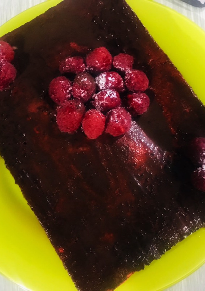 Una foto de Pastel rojo