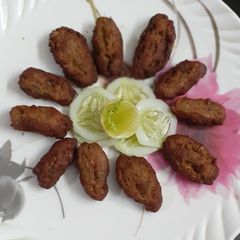A picture of Chicken roll kebab.