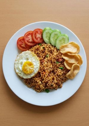 Foto resep Nasi Goreng Mie / Nasgomie