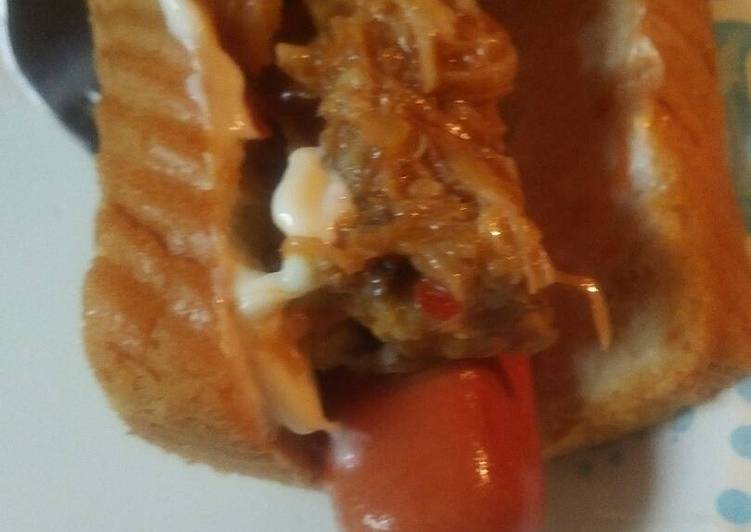 Buffalo Pulled Pork Hotdog