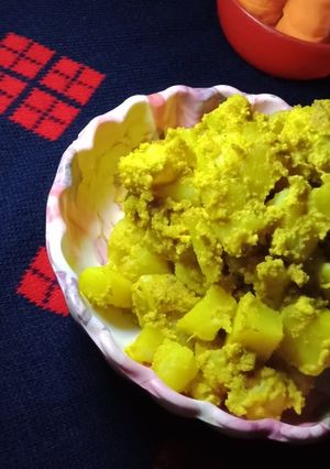 আলু পোস্ত (Aloo posto recipe in Bengali) রেসিপির প্রধান ছবি