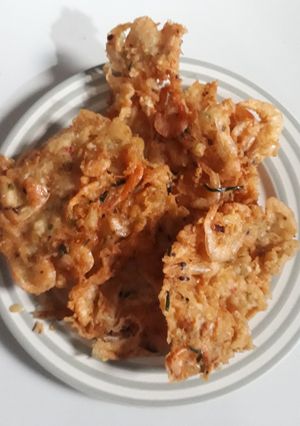 Foto resep Bakwan udang pedas garing
