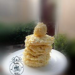 A picture of Coconut flakes cookies.