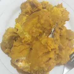 Porriage yam and potatoes A picture of Porriage yam and potatoes.