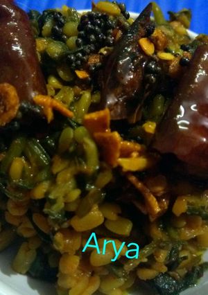 मूंग और पालक तडका (Moong Aur Palak Tadka recipe in Hindi) रेसिपी मुख्य फोटो