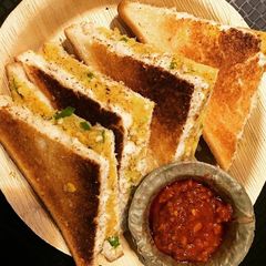 A picture of Aloo Wala sandwich.