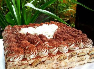 Foto resep Tiramisu Egg Drops Bday Cake.#cepat,mudah no ribet,tp rasa&harga