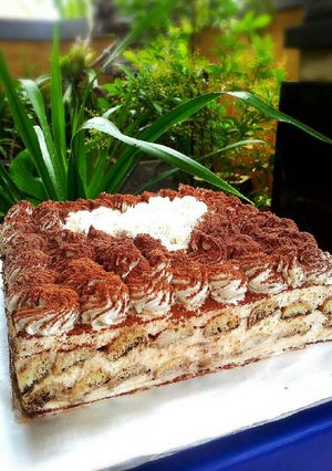 Foto resep Tiramisu Egg Drops Bday Cake.#cepat,mudah no ribet,tp rasa&harga