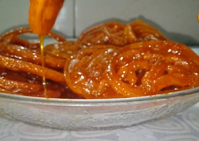 Jalebi recipe Homemade Jalebi, Crispy and Easy Jalebi, گھر کی بنی مزیدار جلیبی#Nazliwithkitchen#