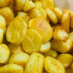 A picture of Roasted potatoes.