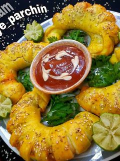 عکسی از دستور پیتزا پیراشکی بدون فر 🌸
