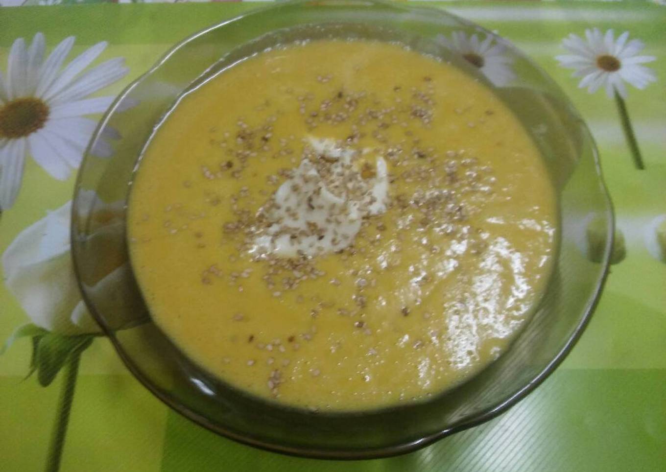 Sopa crema de calabaza en máquina