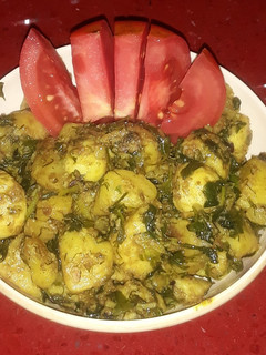 मेथी आलू (Methi aloo recipe in hindi) रेसिपी मुख्य फोटो