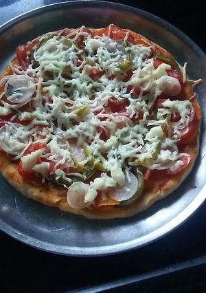 A picture of Wheat flour pizza.