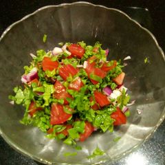 Lettuce tomato salad A picture of Lettuce tomato salad.