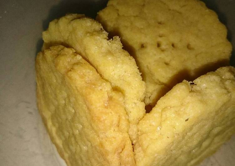 Steps to Make Quick Buttery Shortbread