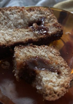 Una foto de Budín de coco y dulce de leche sin gluten