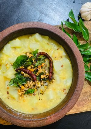 A picture of Chow chow with moong dal.