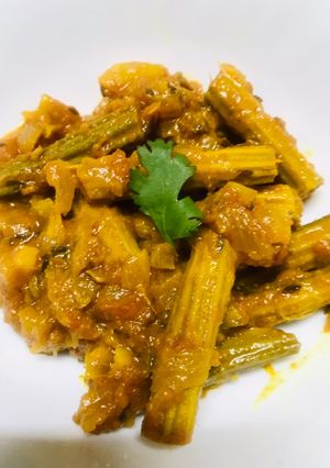 A picture of Drumstick sabzi.