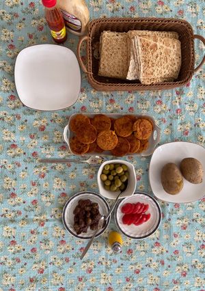 عکسی از دستور 🪴سیب زمینی لقمه ای همراه گوجه🪴