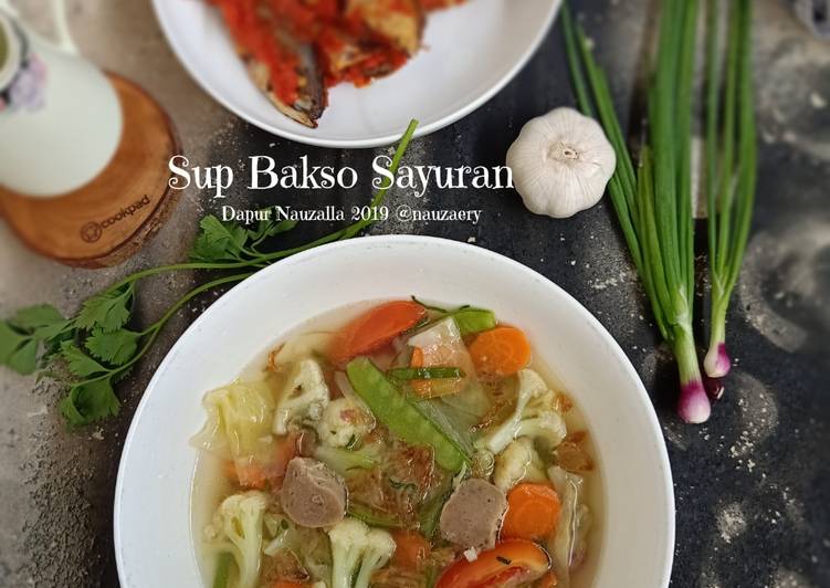Sup Bakso Sayuran