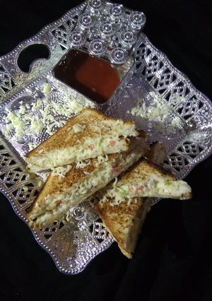A picture of Cheese sandwich.