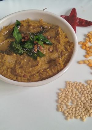 பிரண்டை சட்னி(Pirandai chutney recipe in tamil) செய்முறை முக்கிய புகைப்படம்