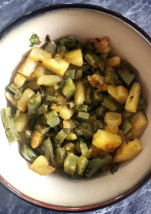 Una foto de Nopales con piña