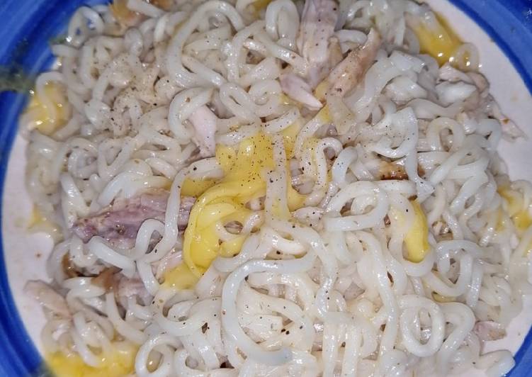 Noodles bowl