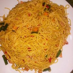 Stir fry spaghetti A picture of Stir fry spaghetti.