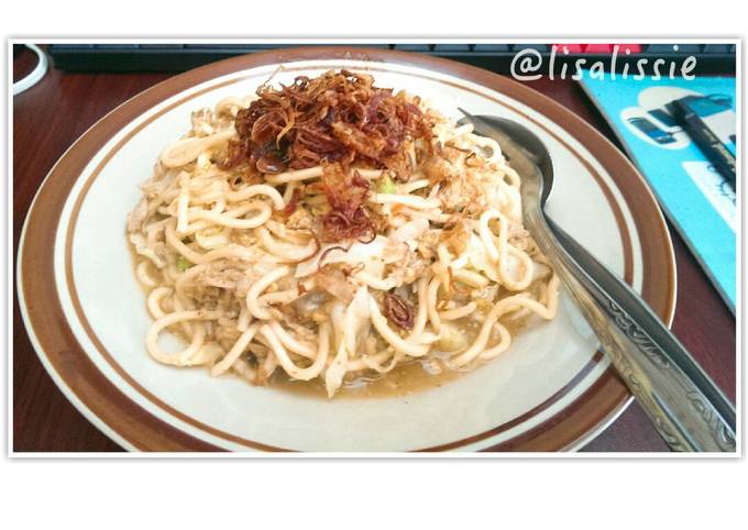 Resep Mie Godhog Jowo / Mie Rebus Jawa Ayam Kampung Rasa Asli & Gurih oleh lisalissie - Cookpad