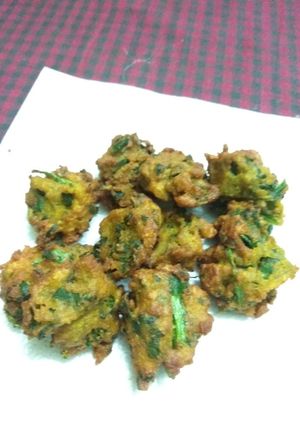 A picture of Palak pakoda.
