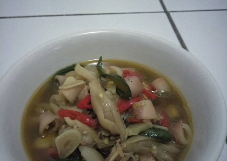 Tumis cumi jamur saus tiram