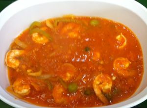 Una foto de Camarones a la veracruzana