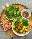 Mì Quảng Gà Trứng Cút