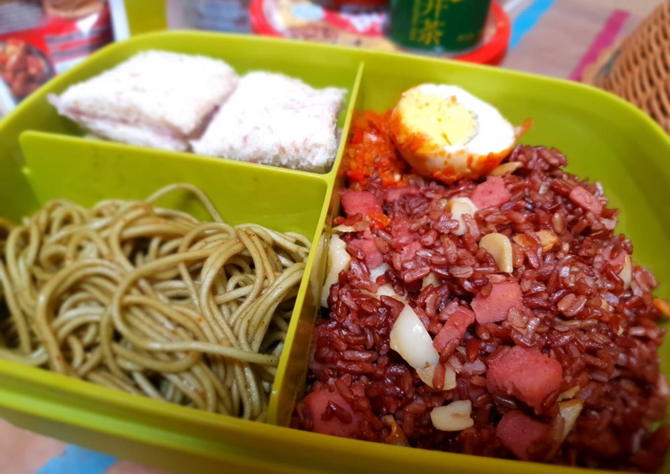 Mi Hijau, Roti Gandum, Nasi Merah Kornet Garlic