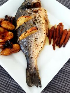 Una foto de Dorada al horno