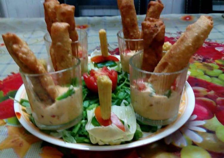 Party special starter – baby corn cigars with garlic mayonnaise dip!