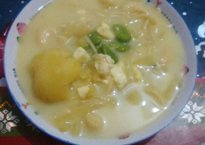 Sopa de olluco con fideos