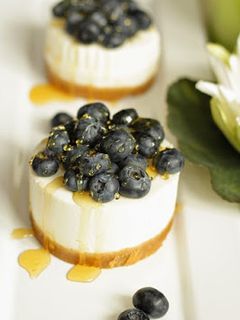 Una foto de Tarta de queso con arándanos versión ligera de verano