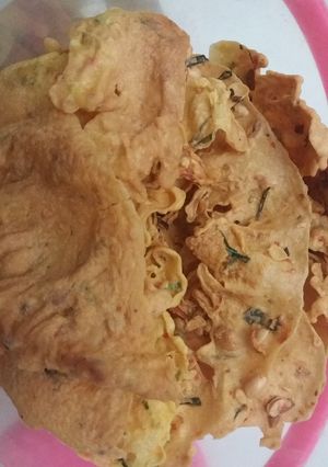 Foto resep Membuat peyek kacang tanah....enak dbuat makan