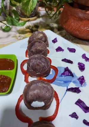 મોમોસ(Momos Recipe in Gujarati) રેસીપી મુખ્ય ફોટો