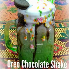 A picture of Oreoshake.
