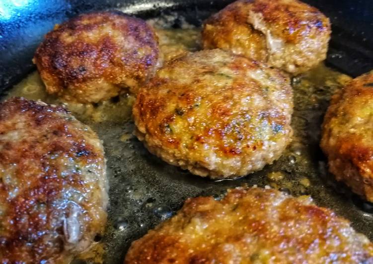 Говяжьи котлеты с кабачком и шпинатом #пп