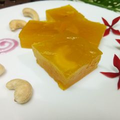 A picture of Muscoth/muscat halwa.