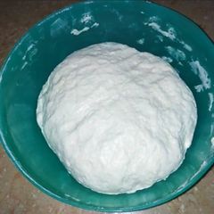 A picture of Eggless pizza dough.
