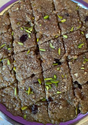 A picture of Khorak (sindhi sweet).