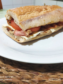 Una foto de Bocata piripi