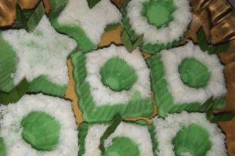 Langkah Mudah untuk Membuat Putu ayu lembut Menu Enak Dan Mudah Dibuat