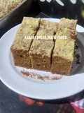 Banana bread with crumble